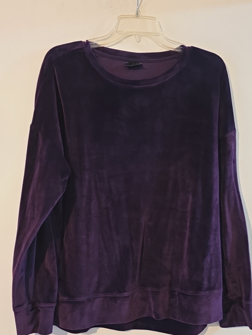 32 Degrees Velvet Pullover Sweatshirt - Plum